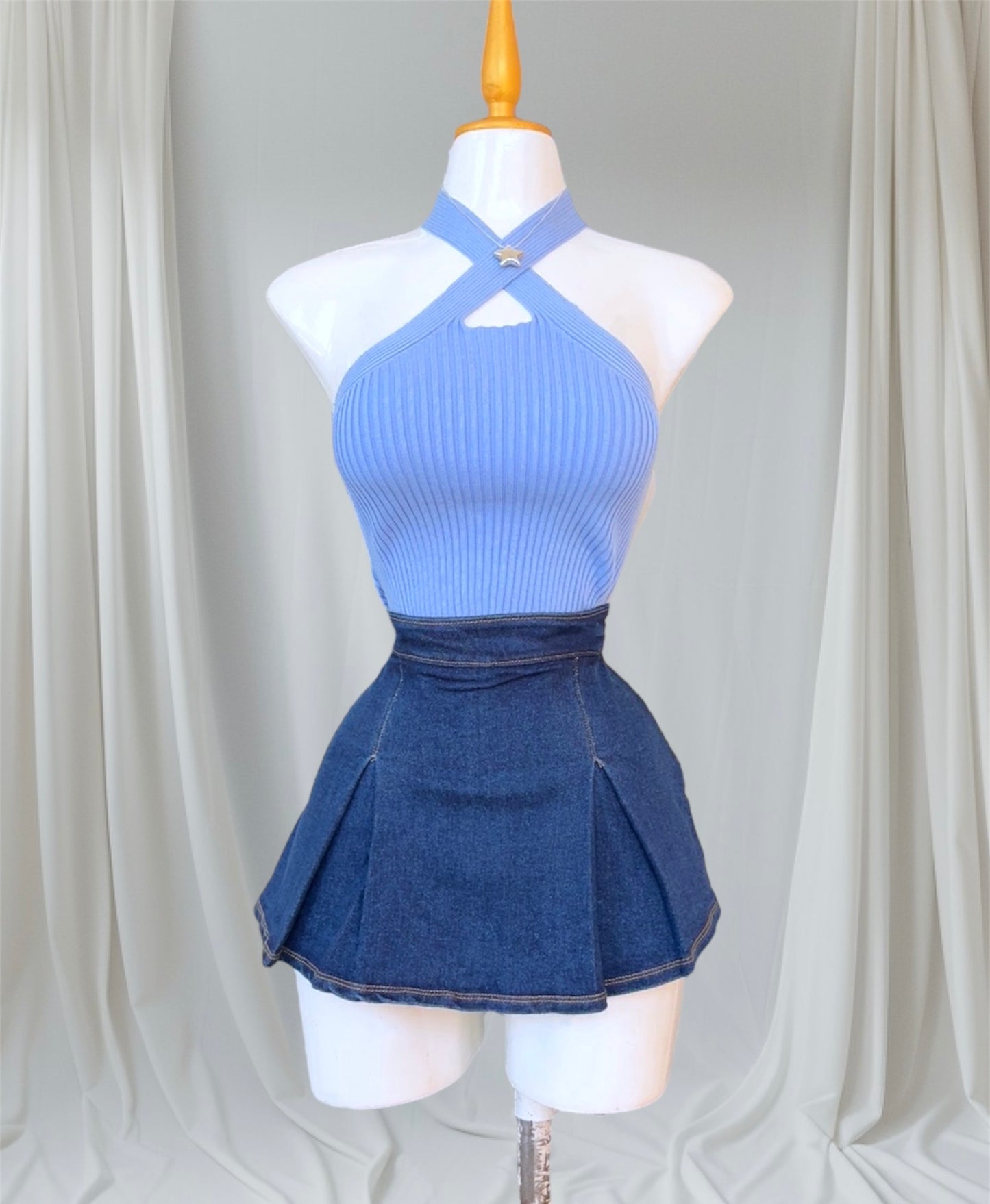 Falda Short De Mezclilla Con aberturas