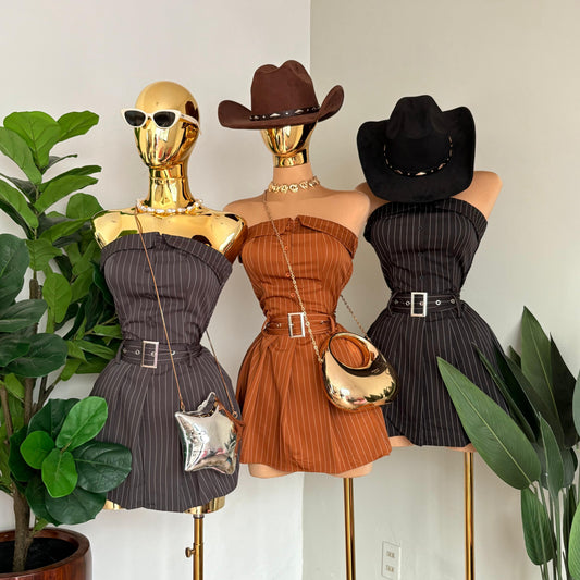 VESTIDO CORTO RAYADO CON CINTURÓN